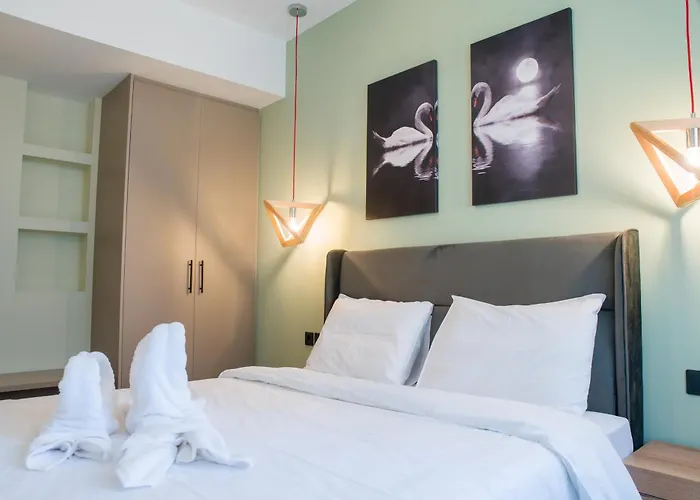 Oreades Parthenon Suites