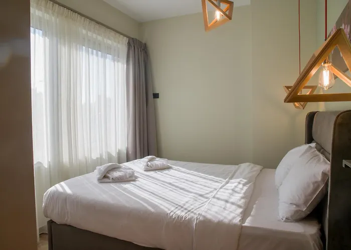 Oreades Parthenon Suites